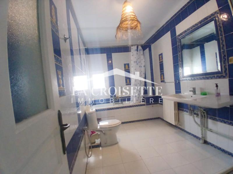 Appartement S+3 meublé à La Marsa